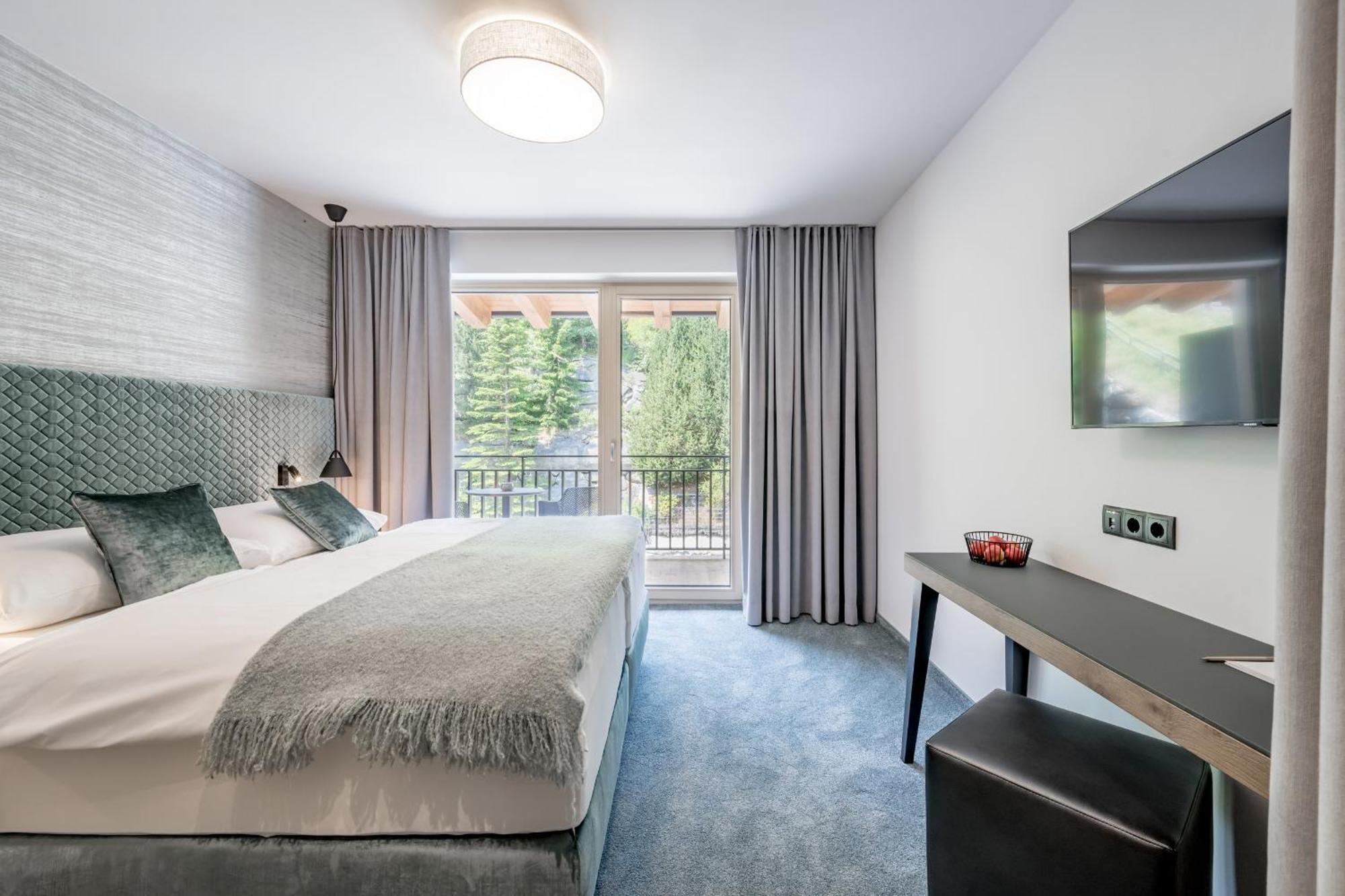 Hotel Tyrolerhof Зёльден Экстерьер фото