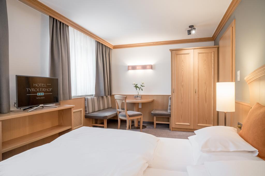 Hotel Tyrolerhof Зёльден Экстерьер фото