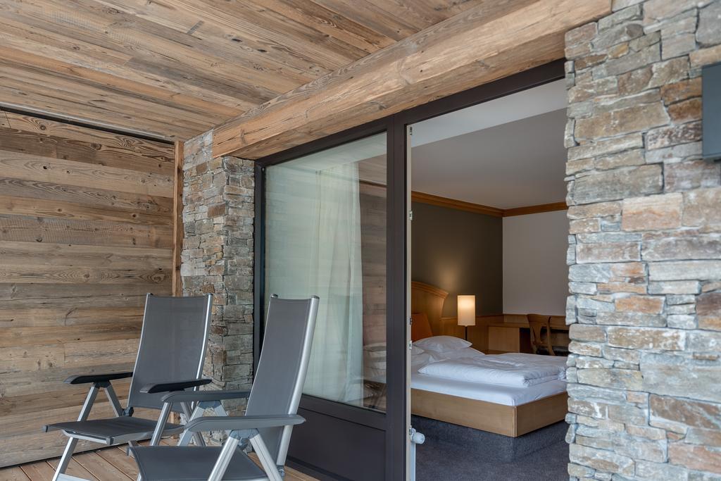 Hotel Tyrolerhof Зёльден Экстерьер фото