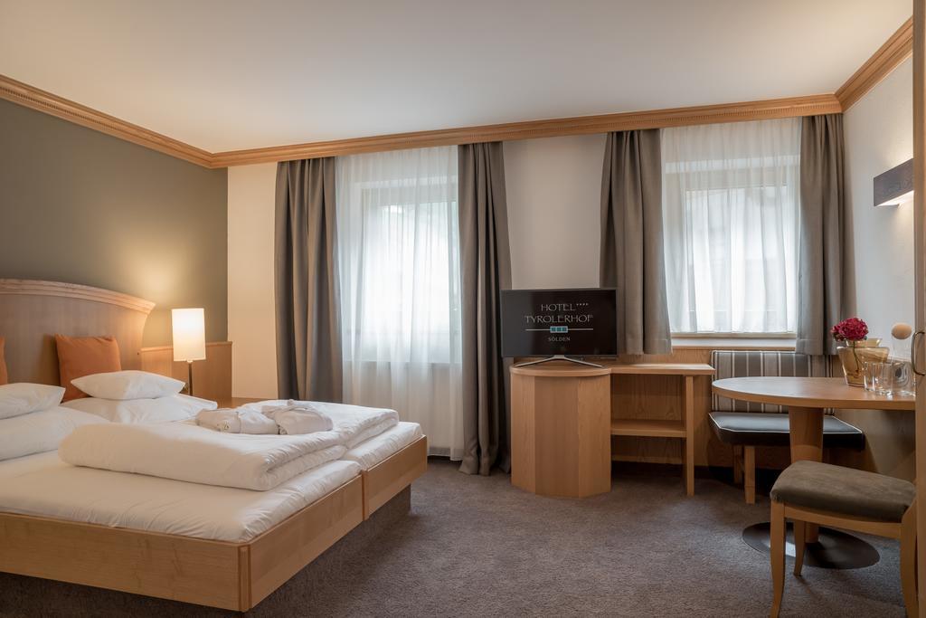 Hotel Tyrolerhof Зёльден Экстерьер фото